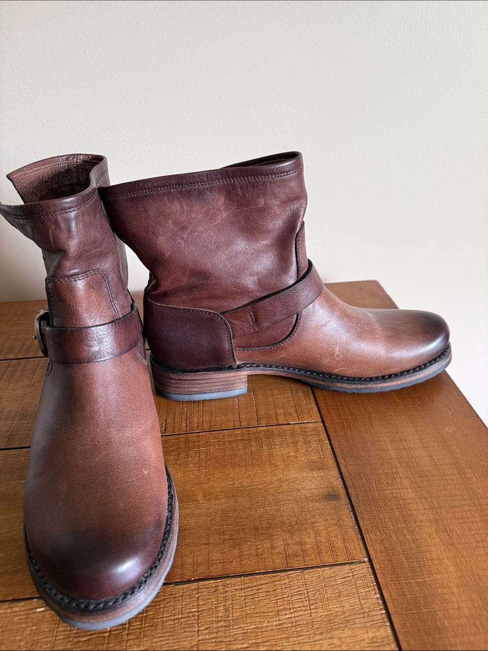 NWOT-Frye Brown Leather Harness Heeled Ankle Boots - Picture 8 of 12